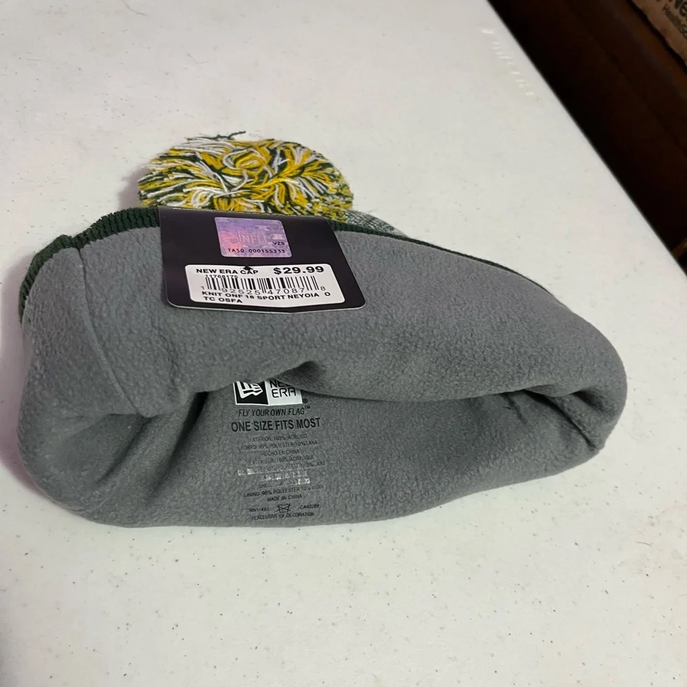NFL New Era Authentic Collection Packers Cold Weather hat Cuffed-New